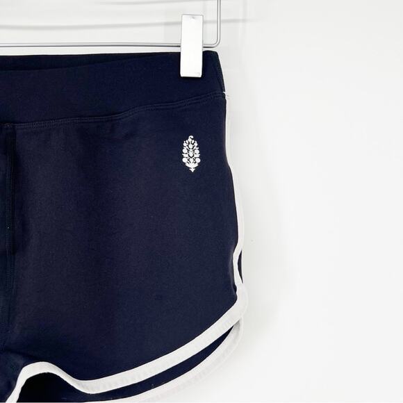 Free People Movement Duet Mini Shorts M/L Black - Picture 4 of 7